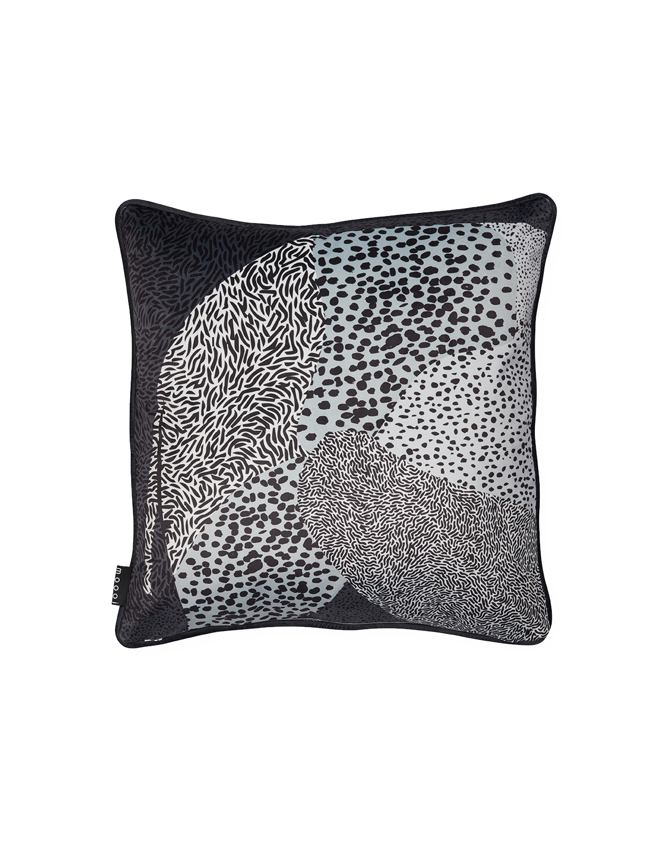 (PREORDER) MOOOI Dwarf Rhino | Cushion 50x50 | Black