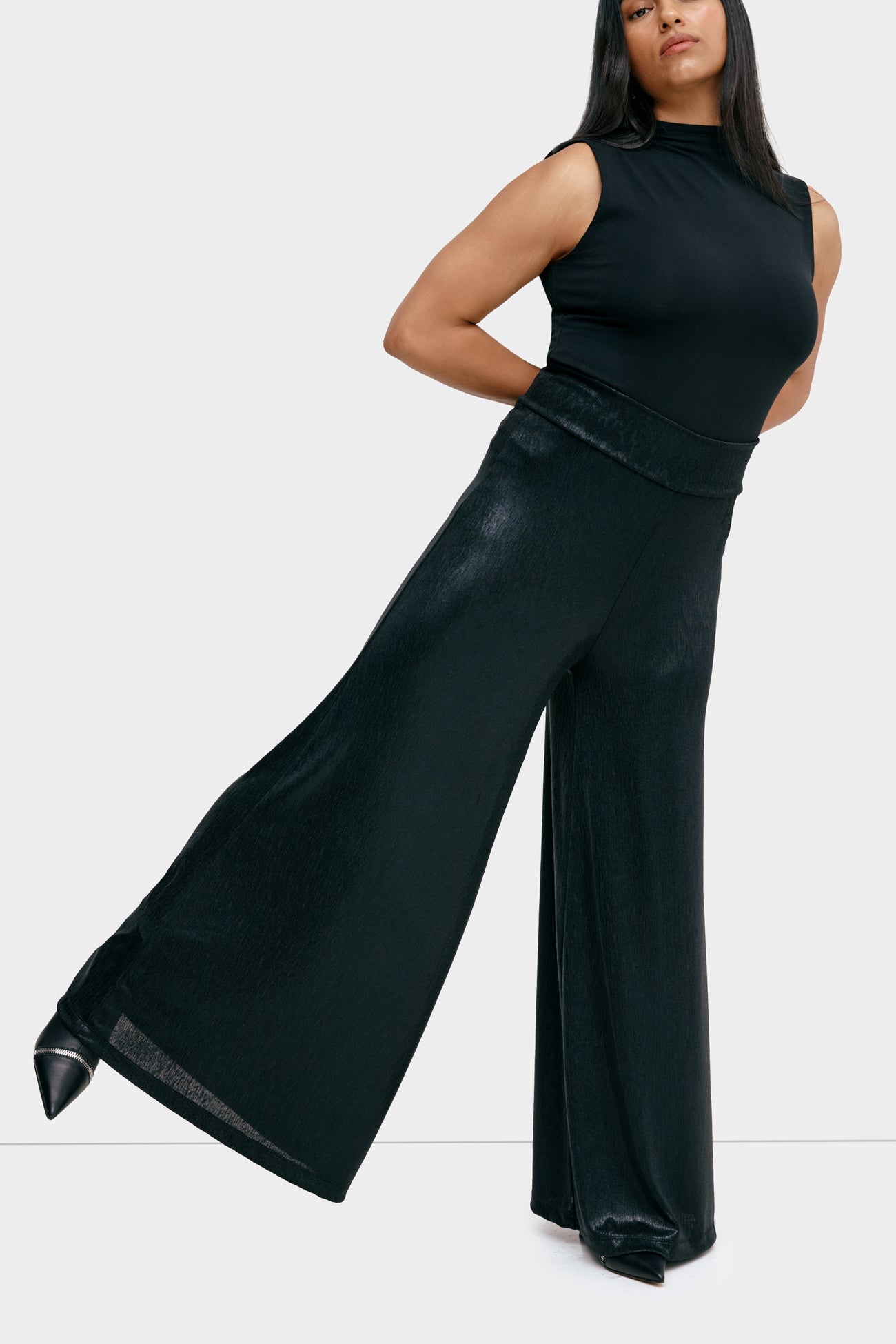 Georgia Metallic Pants | Black Shiny