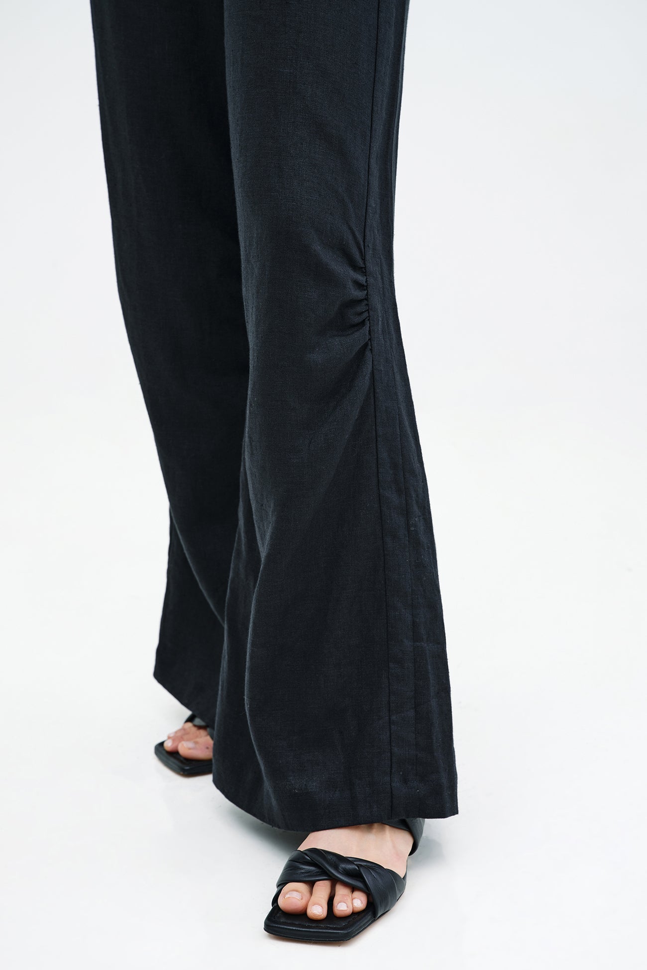 Runa Pants | Black