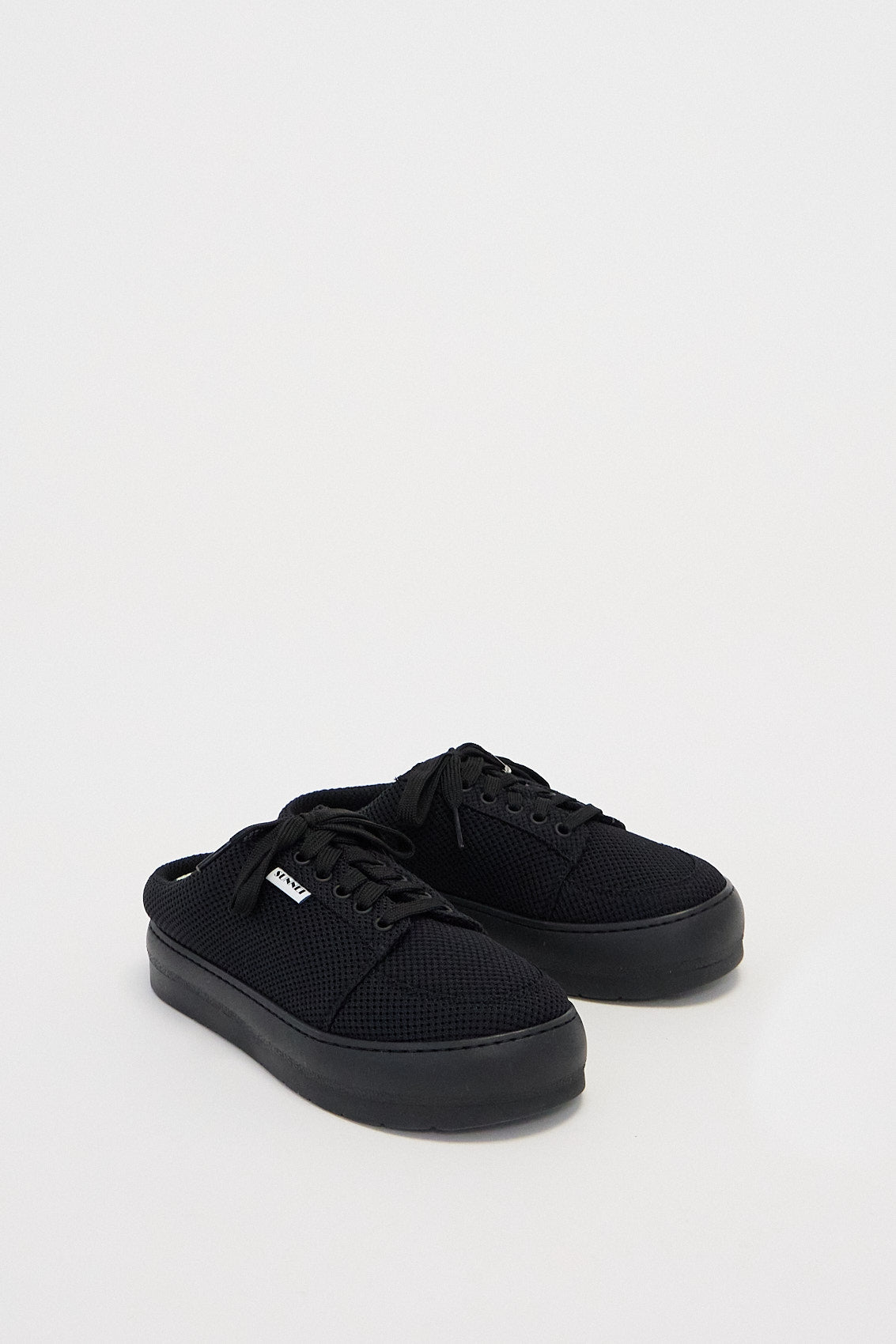 Dreamy Sabot | Unisex | Black