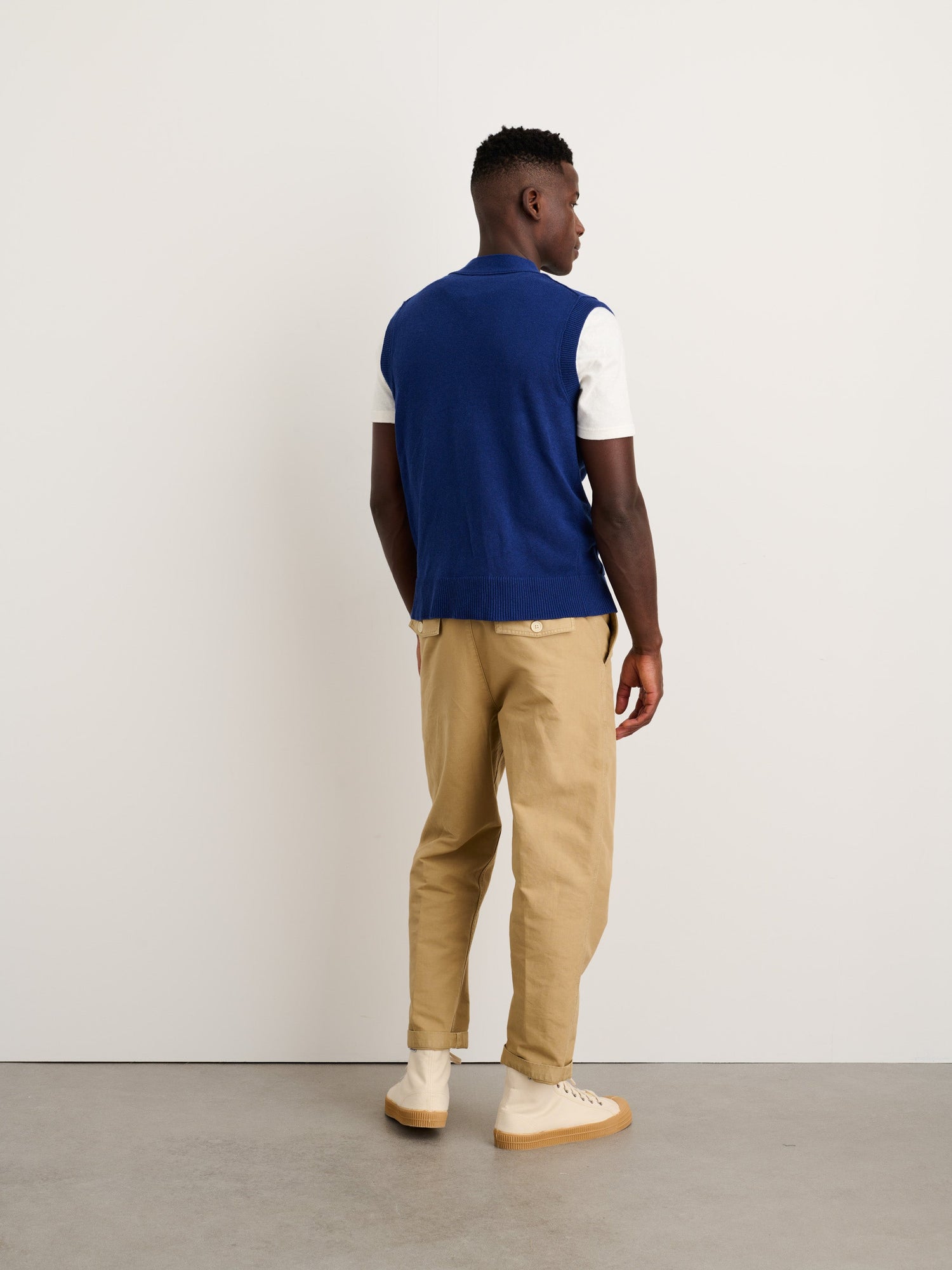 Men | V-Neck Sweater Vest | Navy