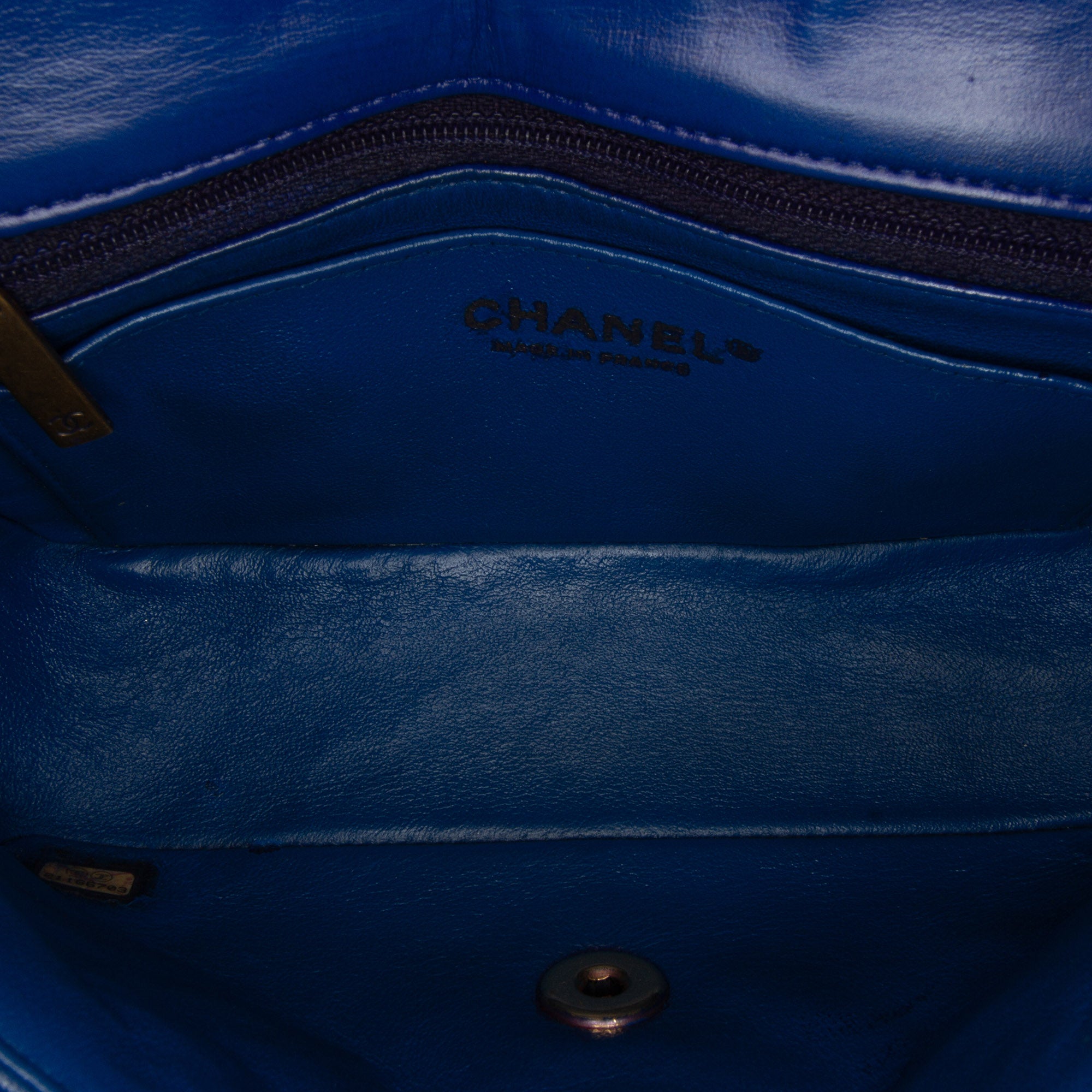 Chanel | Pre-Owned Mini Rectangular Chevron Lambskin Flap | Blue