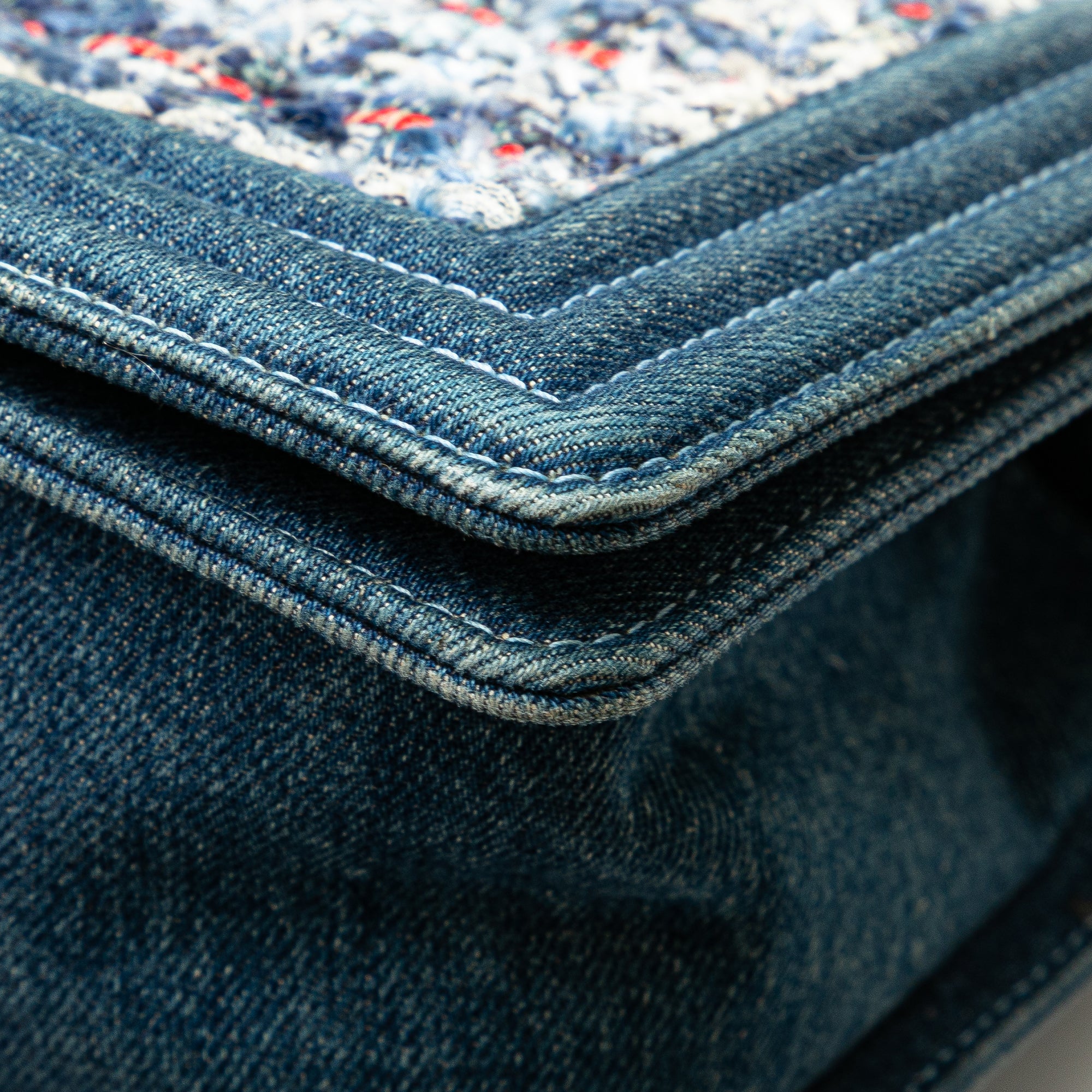 Chanel | Pre-Owned Medium Denim and Tweed Boy Bag | Blue