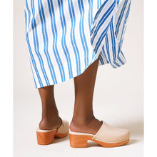 Martino Low Heel Wooden Clog | Bisque