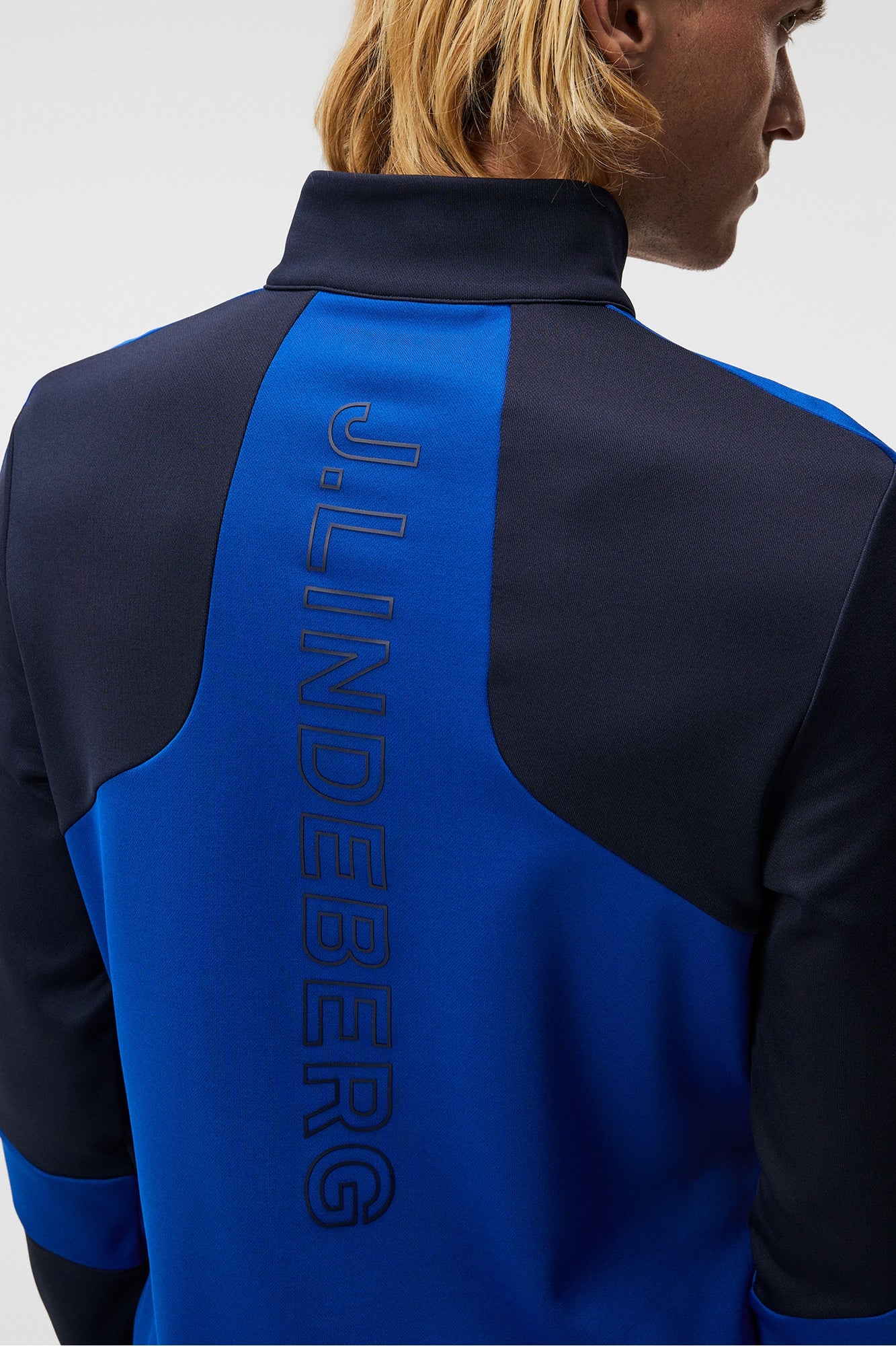 Men | Carl Mid Layer | Surf The Web