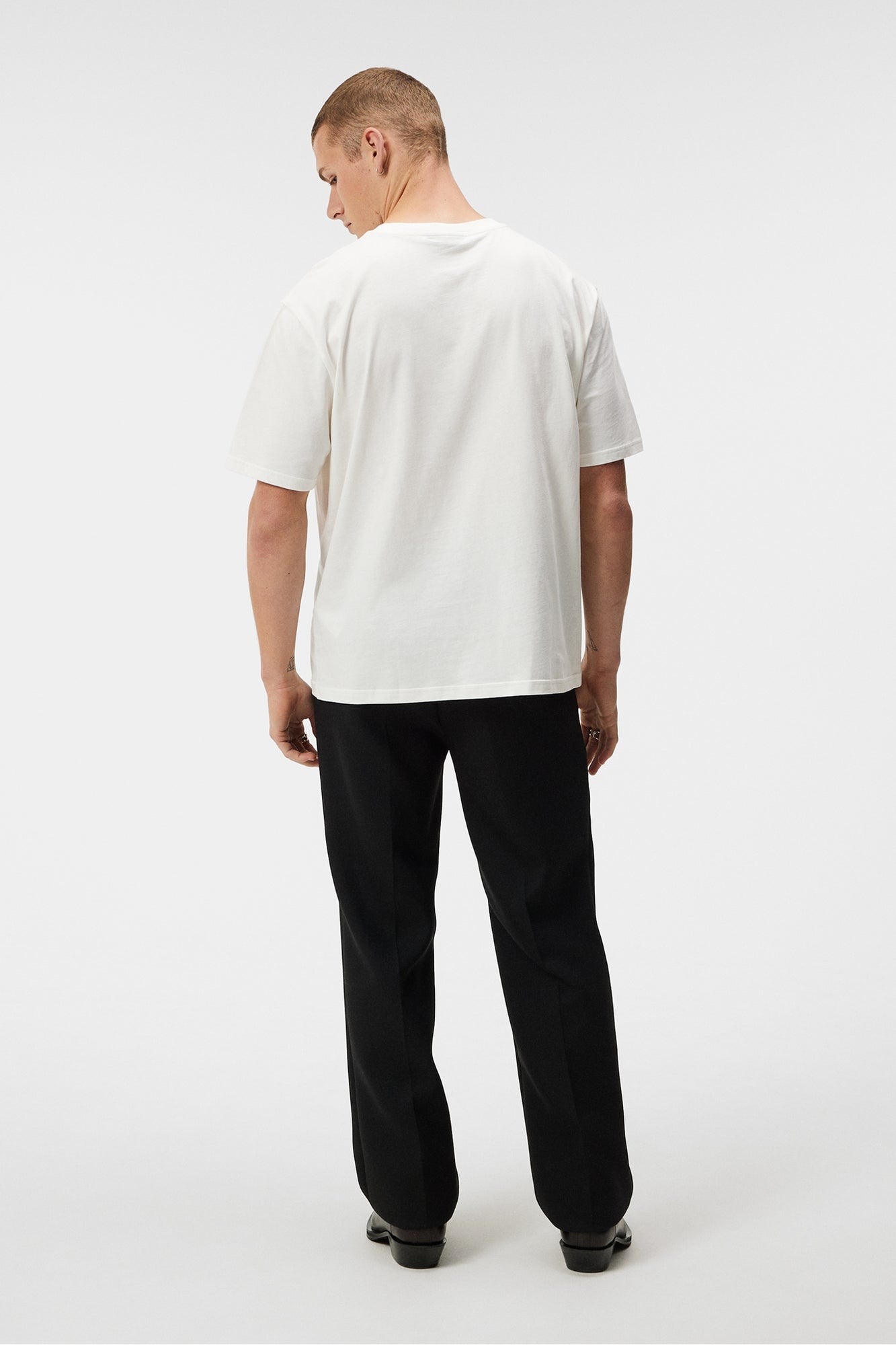 Men | Hale Logo Patch T-Shirt | Cloud White