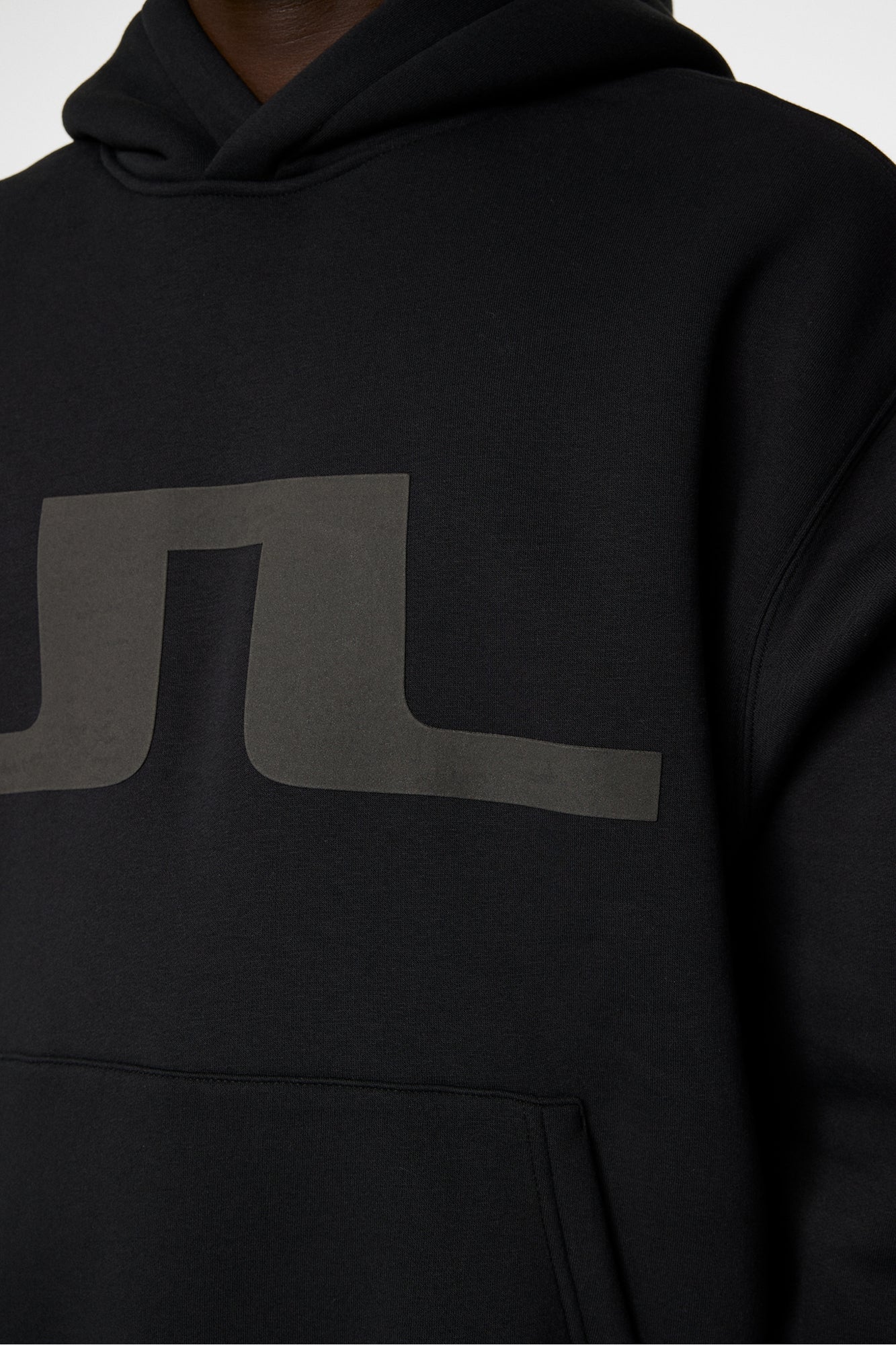 Men | Karson Graphic Hoodie | Black