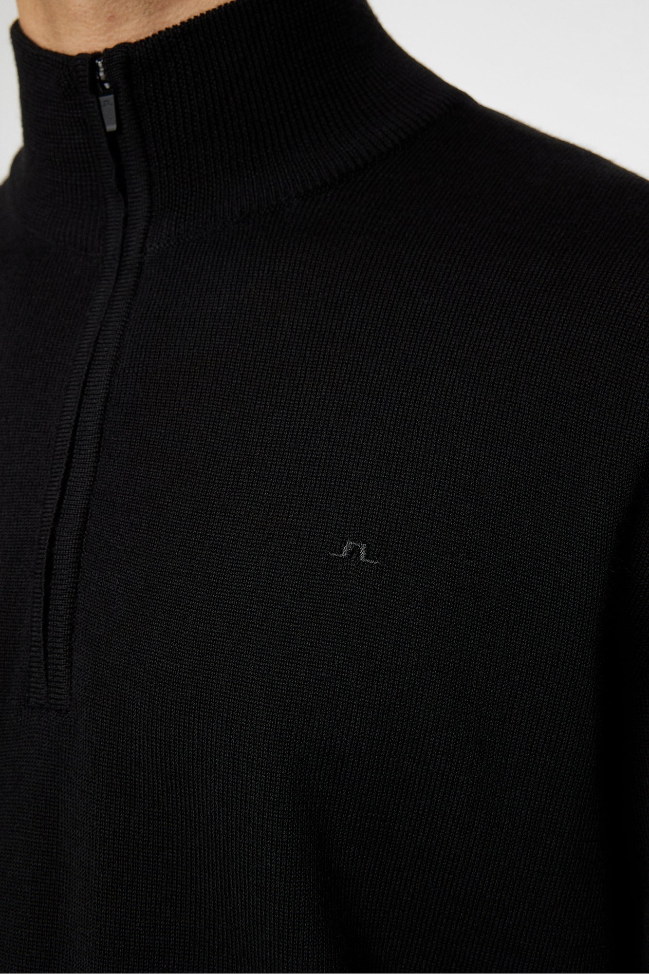 Men | Kiyan Merino Quarter Zip | Black