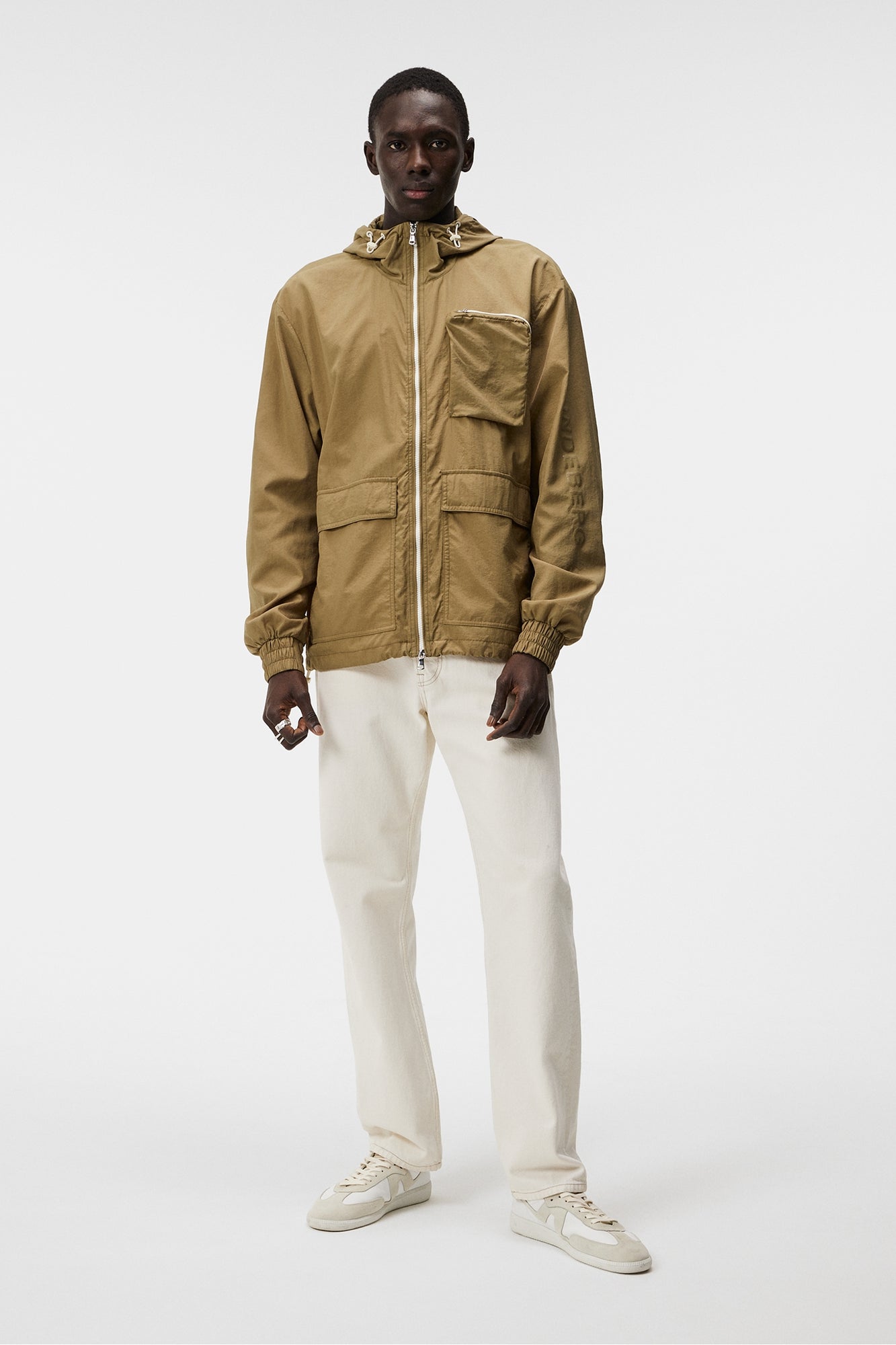 Men | Klive Windbreaker Jacket | Aloe