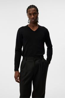Men | Lymann Merino V-Neck Sweater | Black