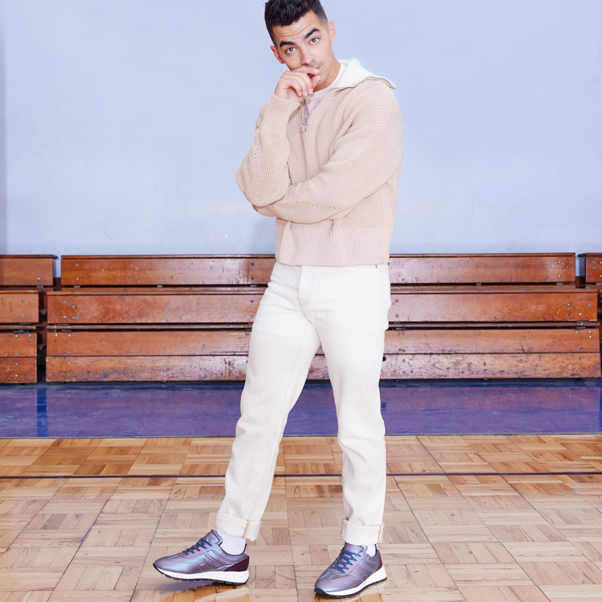 Men | Retro Runner in Joe Jonas