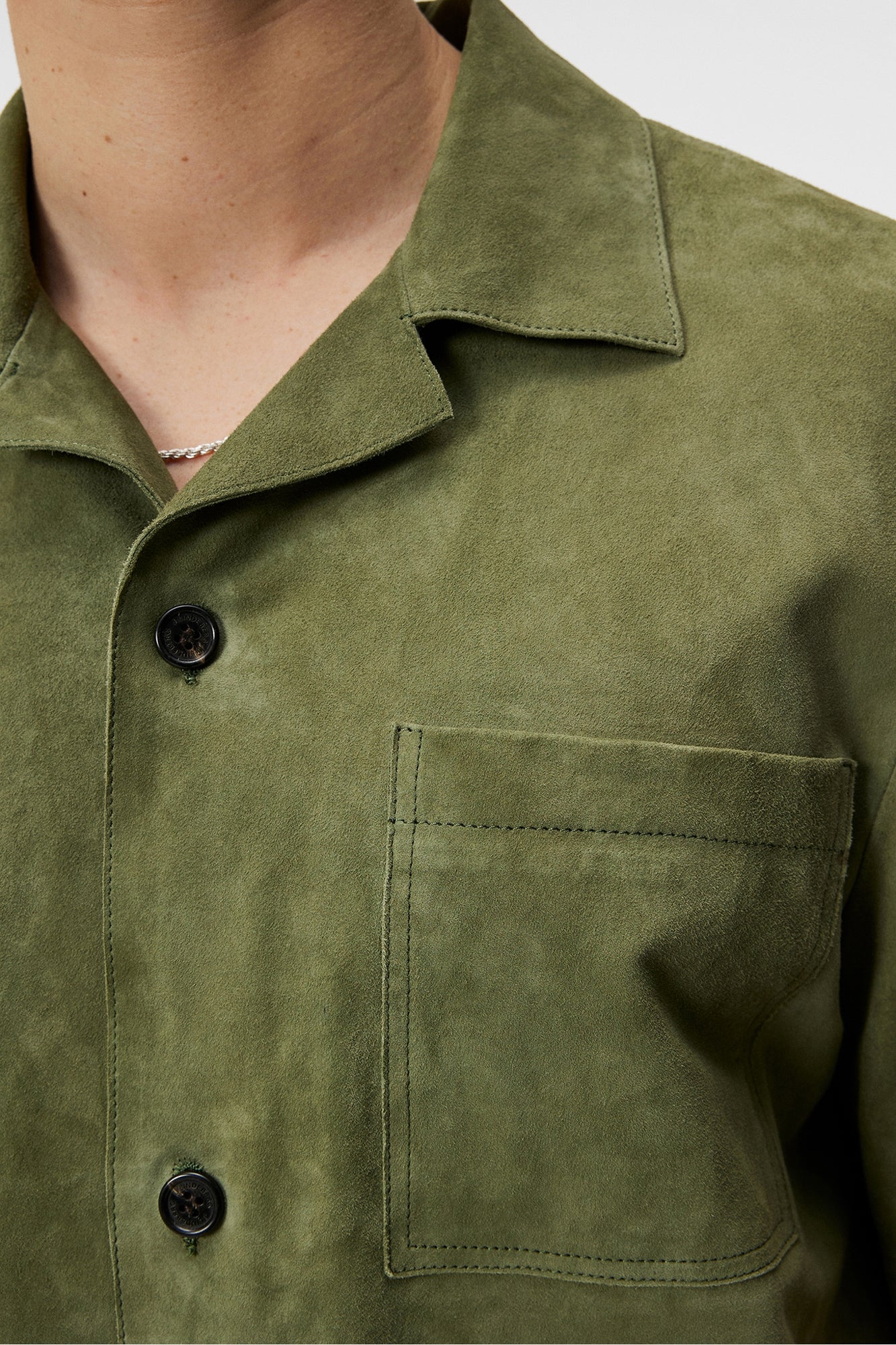 Men | Scottie Suede Overshirt | Oil Green