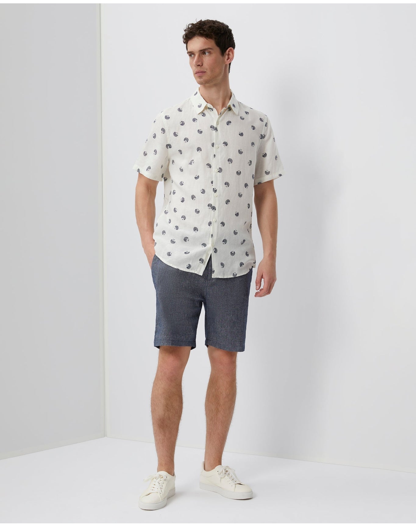 Men | Stretch Canvas Traveler Short | Deep Navy