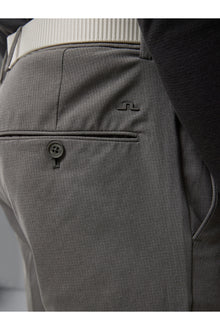 Men | Vent Shorts | Gargoyle