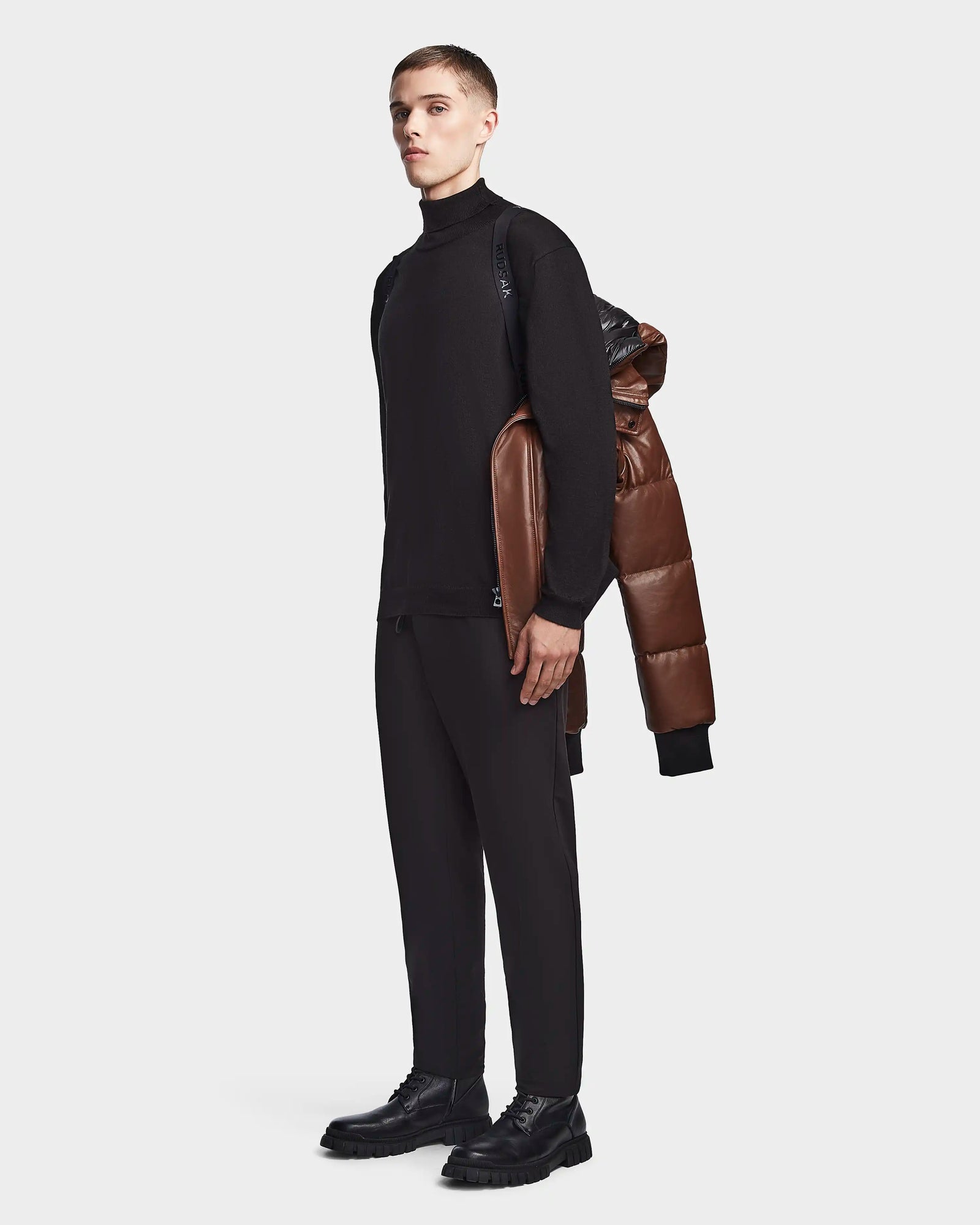 Men | BOND X Leather Down Bomber | Cohiba