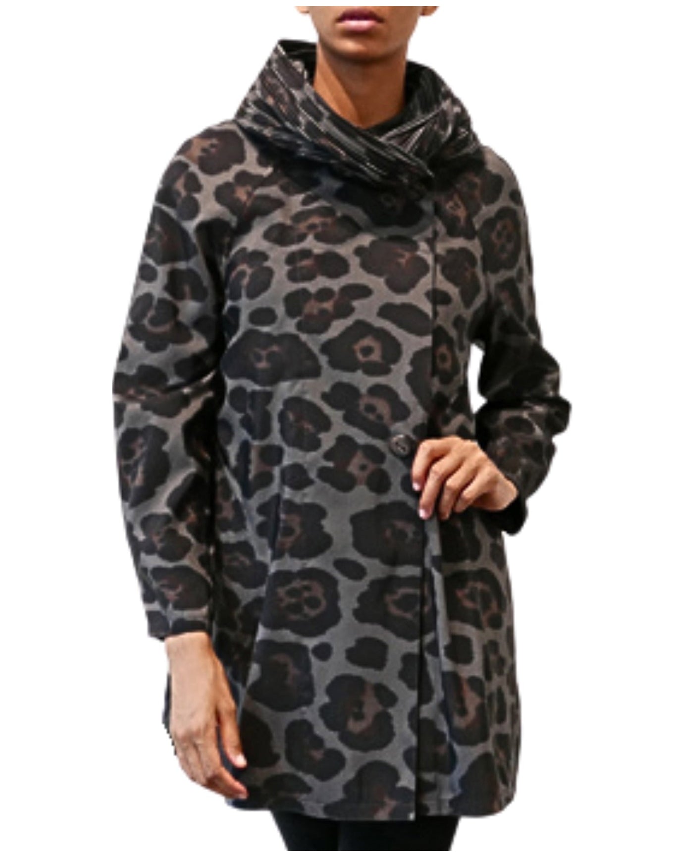 Mycra Pac | Women | Reversible Raincoat With Signature Pleated Hood In Leopard Print | Nickel Leopard