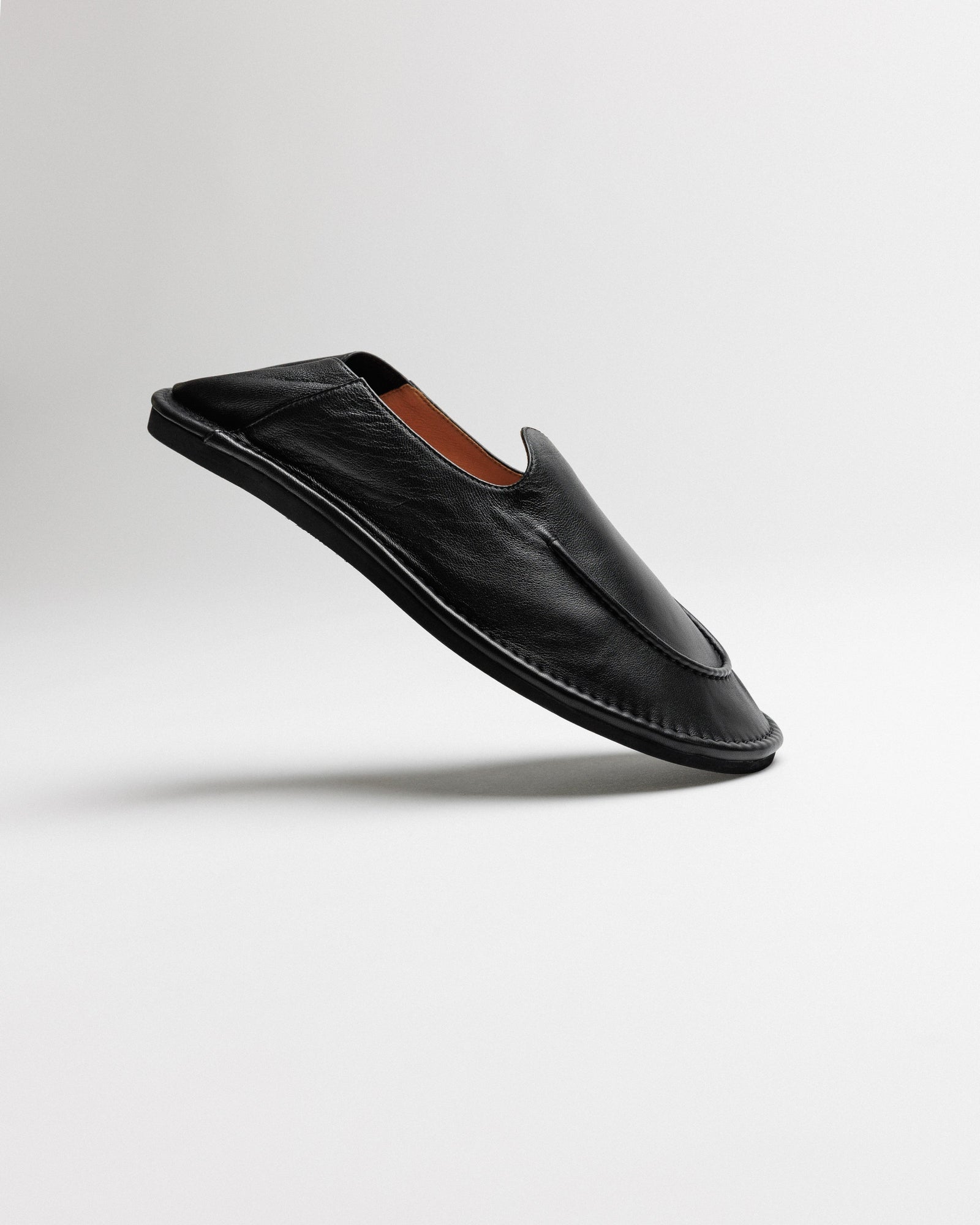 Mens | Reef Leather Slipper | Black