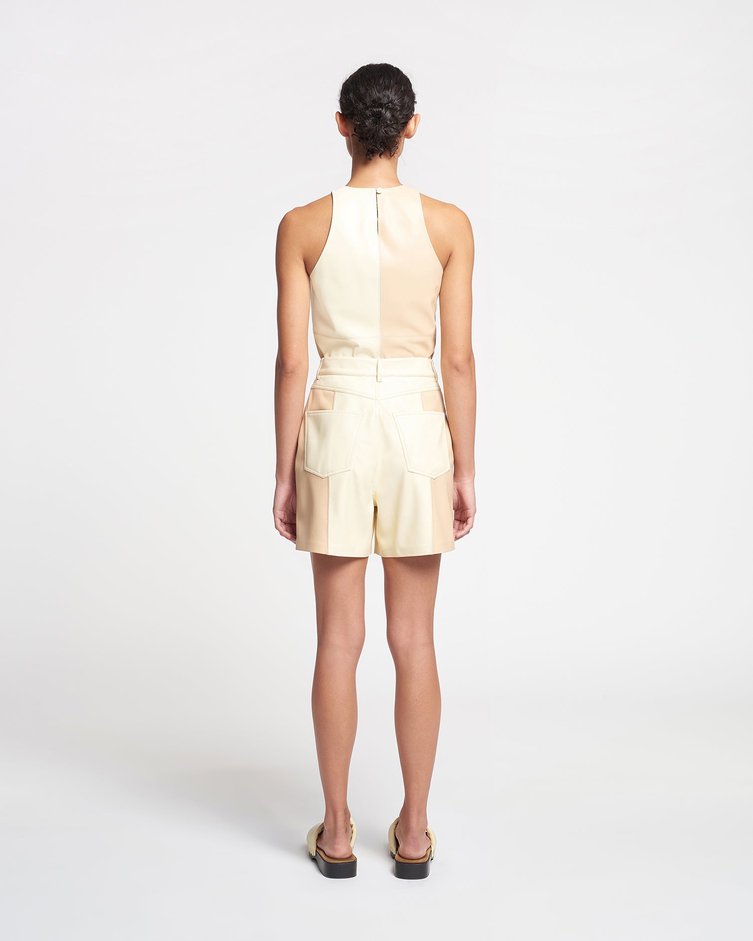 Leana Alt-Leather Shorts | Egghsell/Vanilla