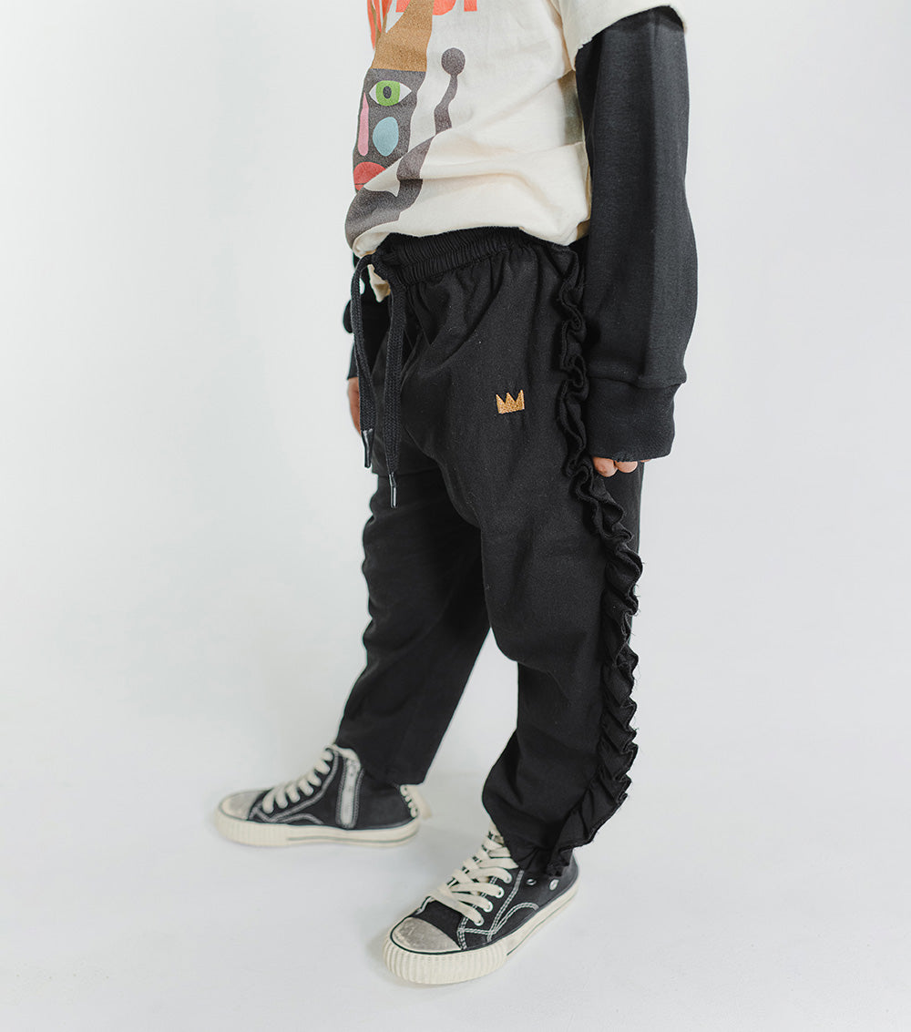 Kid | Airy Ruffled Pants | Black
