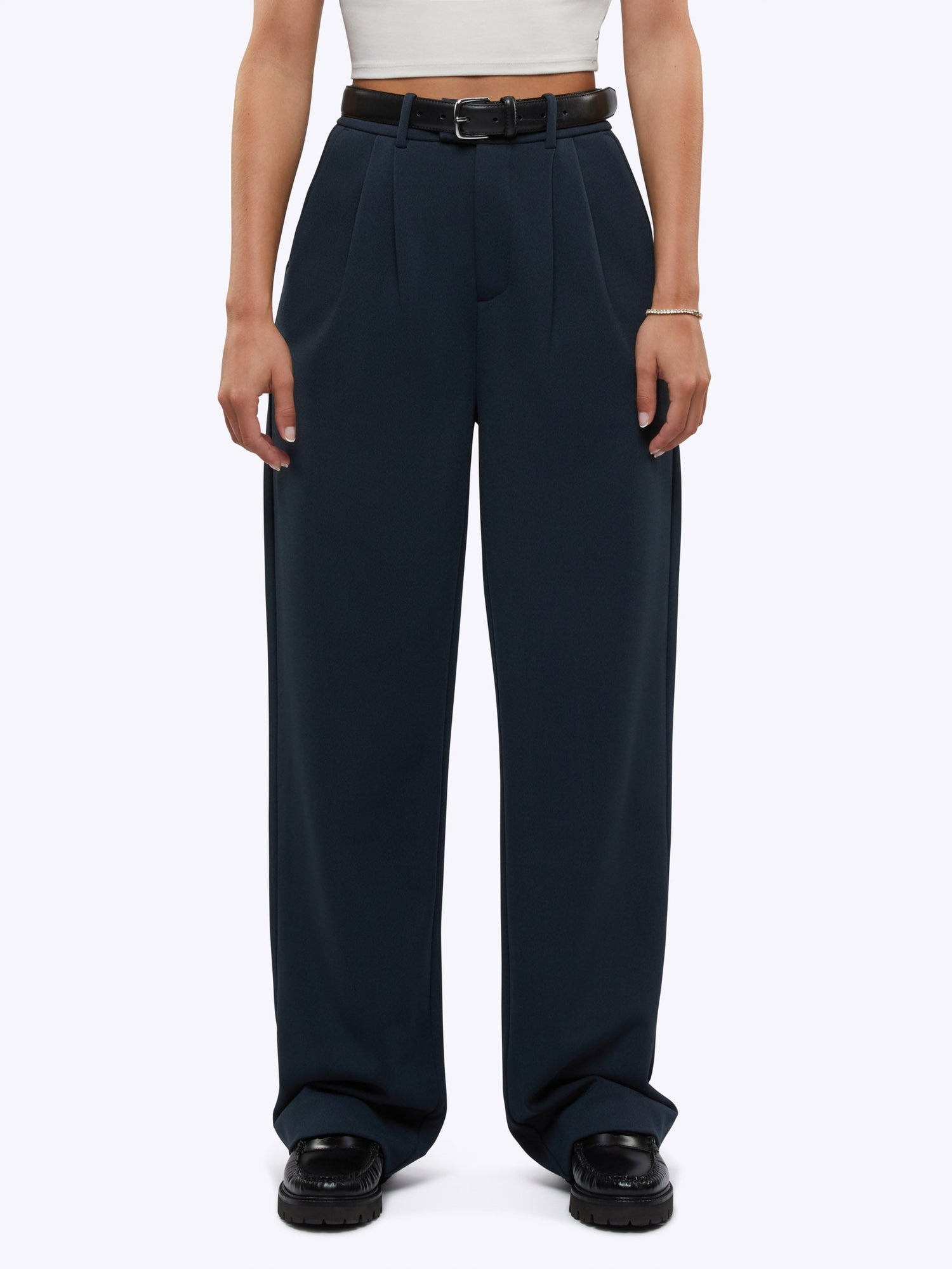 Womens | Essential Pant | Obsidian