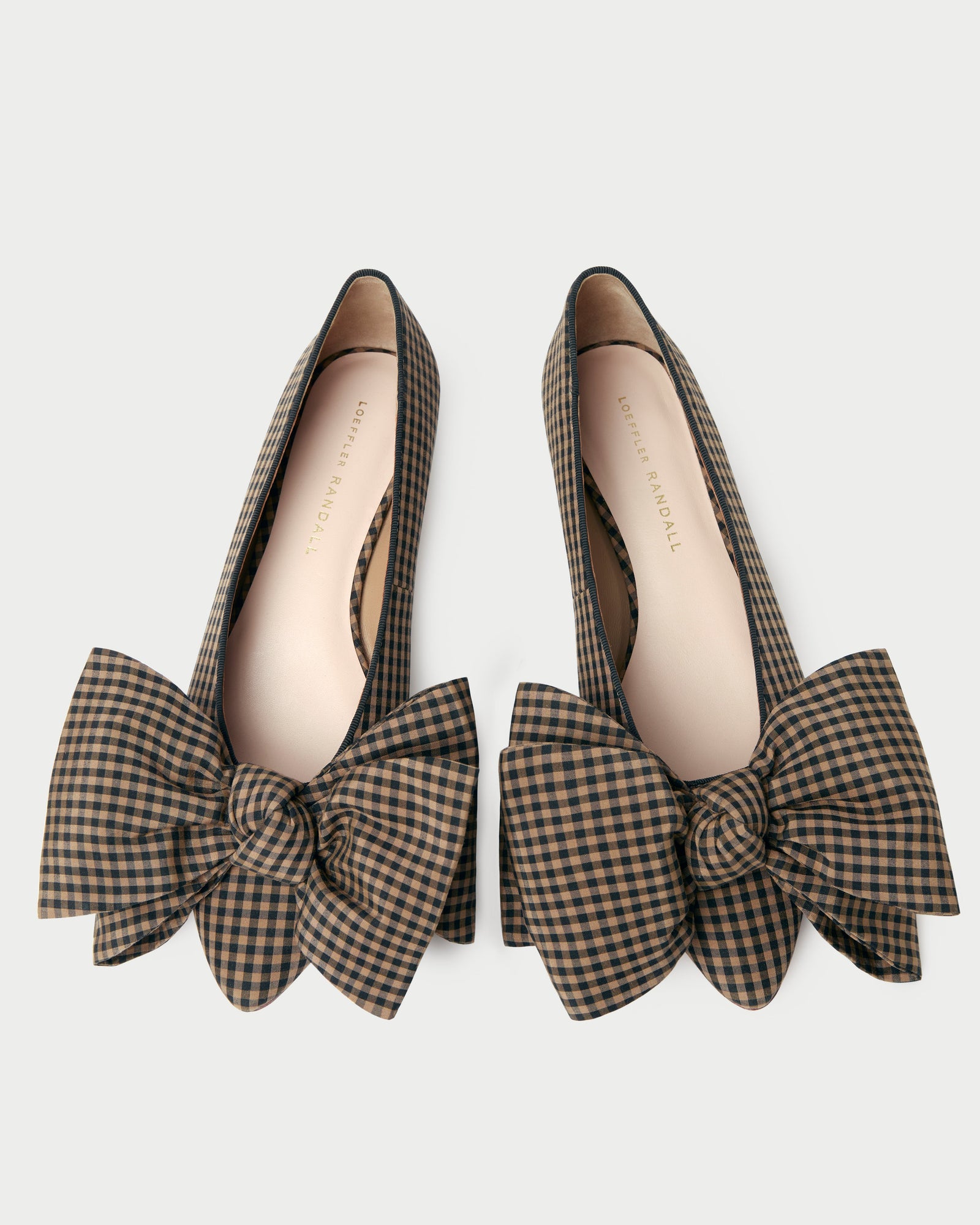 Color: Brown/Black Check