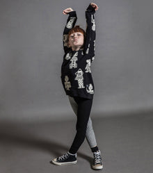 Kid | Tribal Dancers Sweatshirt | Black