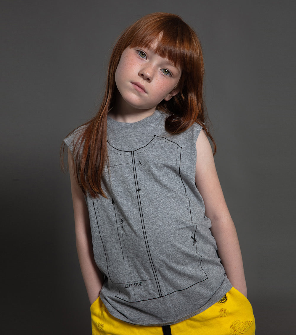 Kid | Sewing Pattern Sleeveless Shirt | Heather Grey