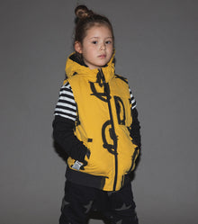 Kid | Sprayed Smiles Down Vest | Lava Yellow