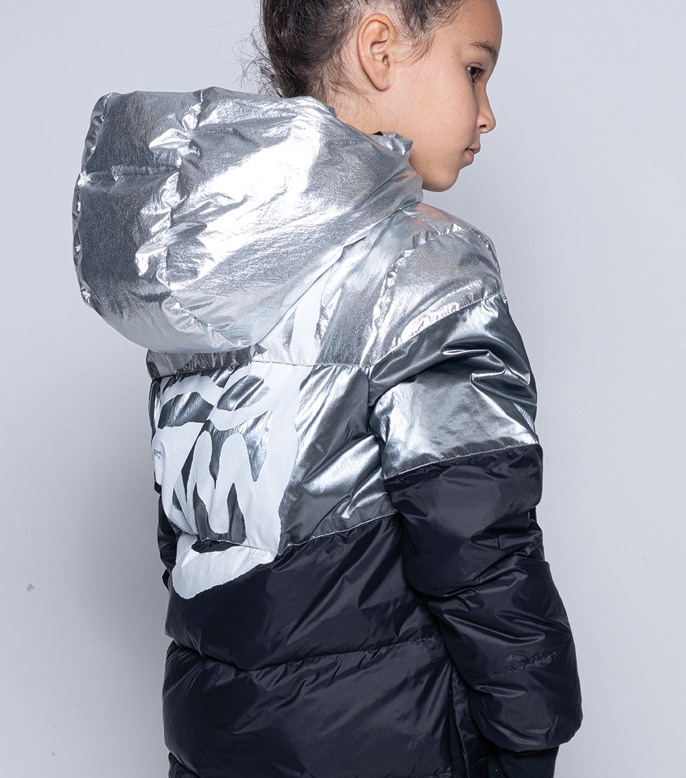 Kid | Trio Mischief Cat Down Jacket | Black x Silver