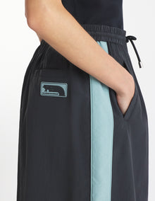 Womens | Flash Fox Patch Bicolor Nylon Long Skirt | Placid/Black