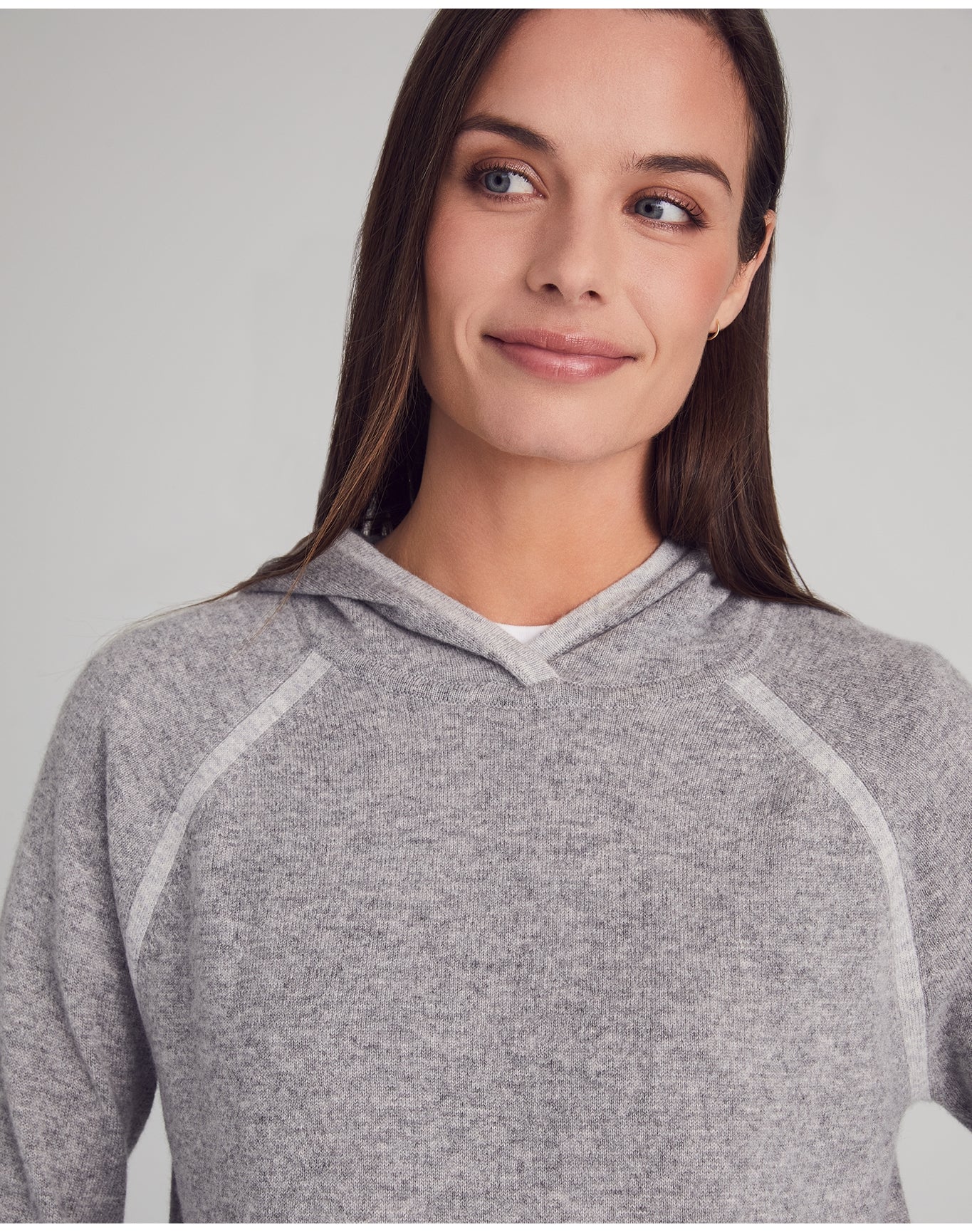 Nomad1942 | Women | Tribeca Cashmere Hoodie | Cobblestone