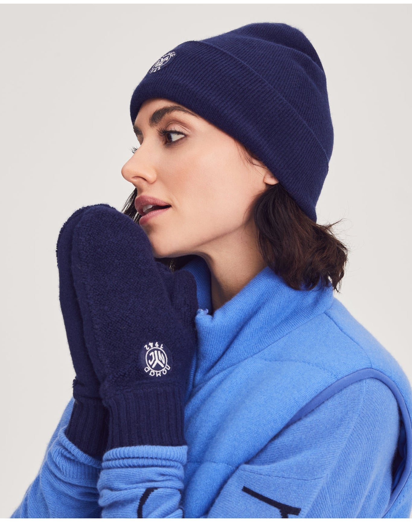 Nomad1942 | Women | Tudor Mittens | Midnight