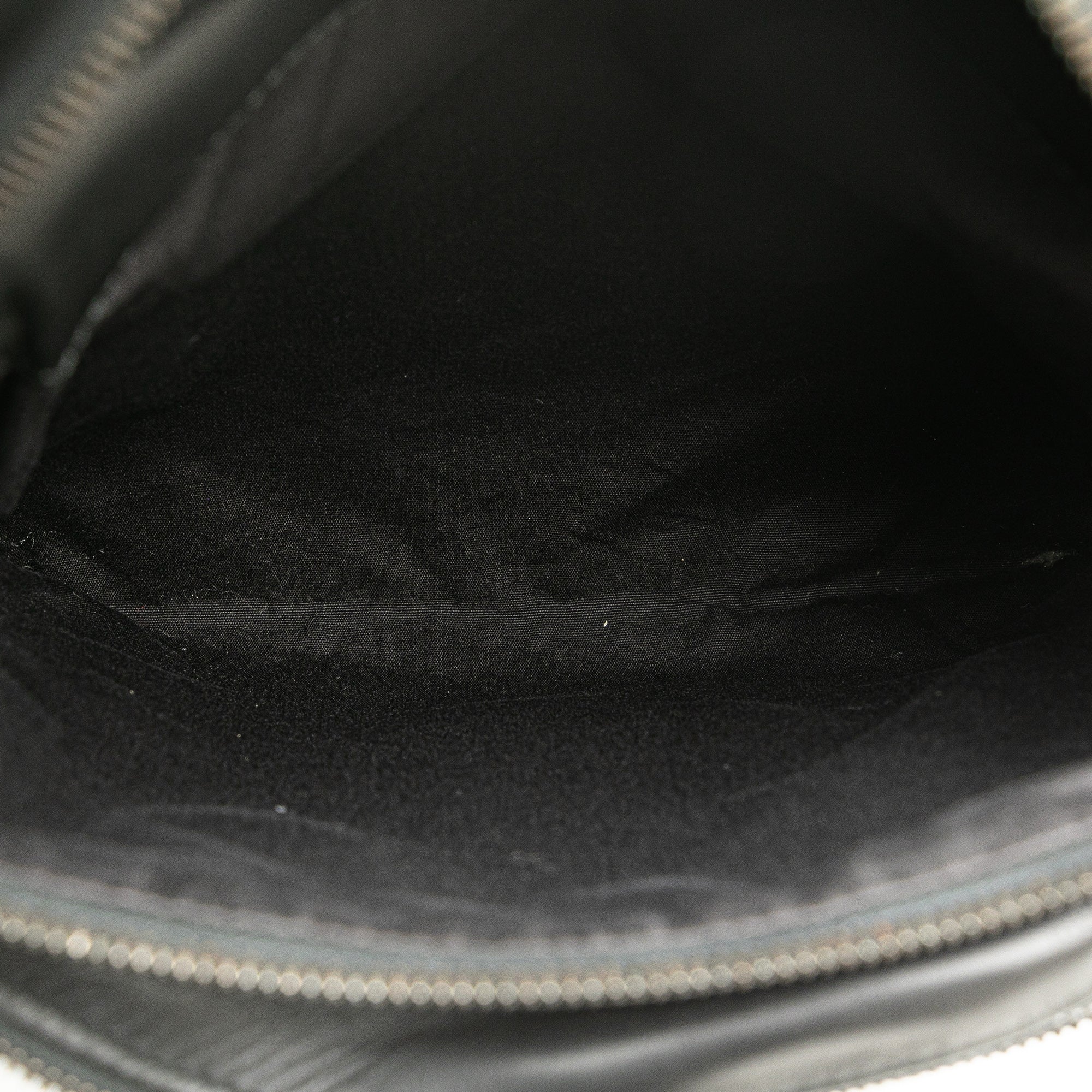 Bottega Veneta | Pre-Owned Nappa Intrecciato Utility Belt Bag | Black