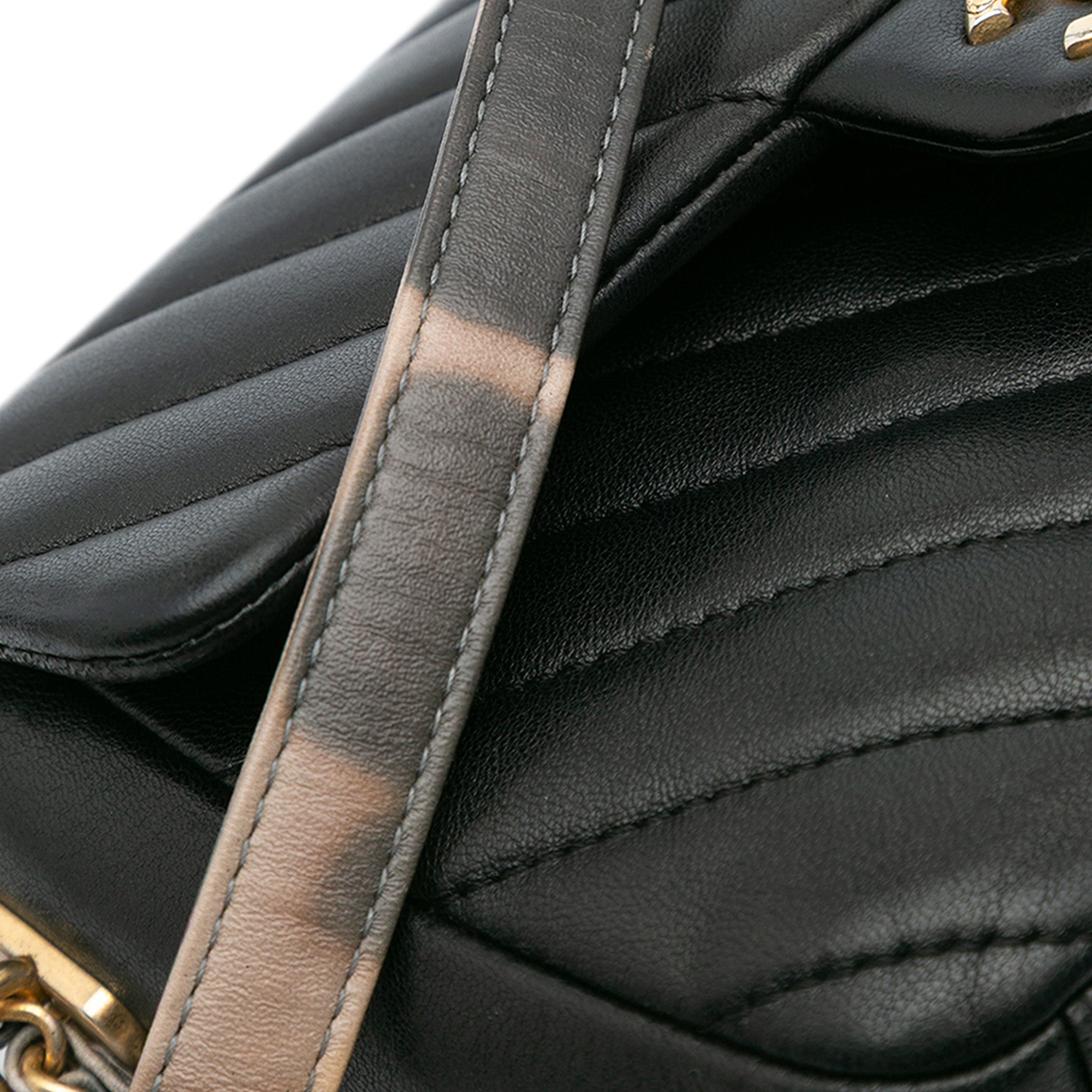 Chanel | Pre-Owned Mini Rectangular Chevron Lambskin Chain Around Flap | Black