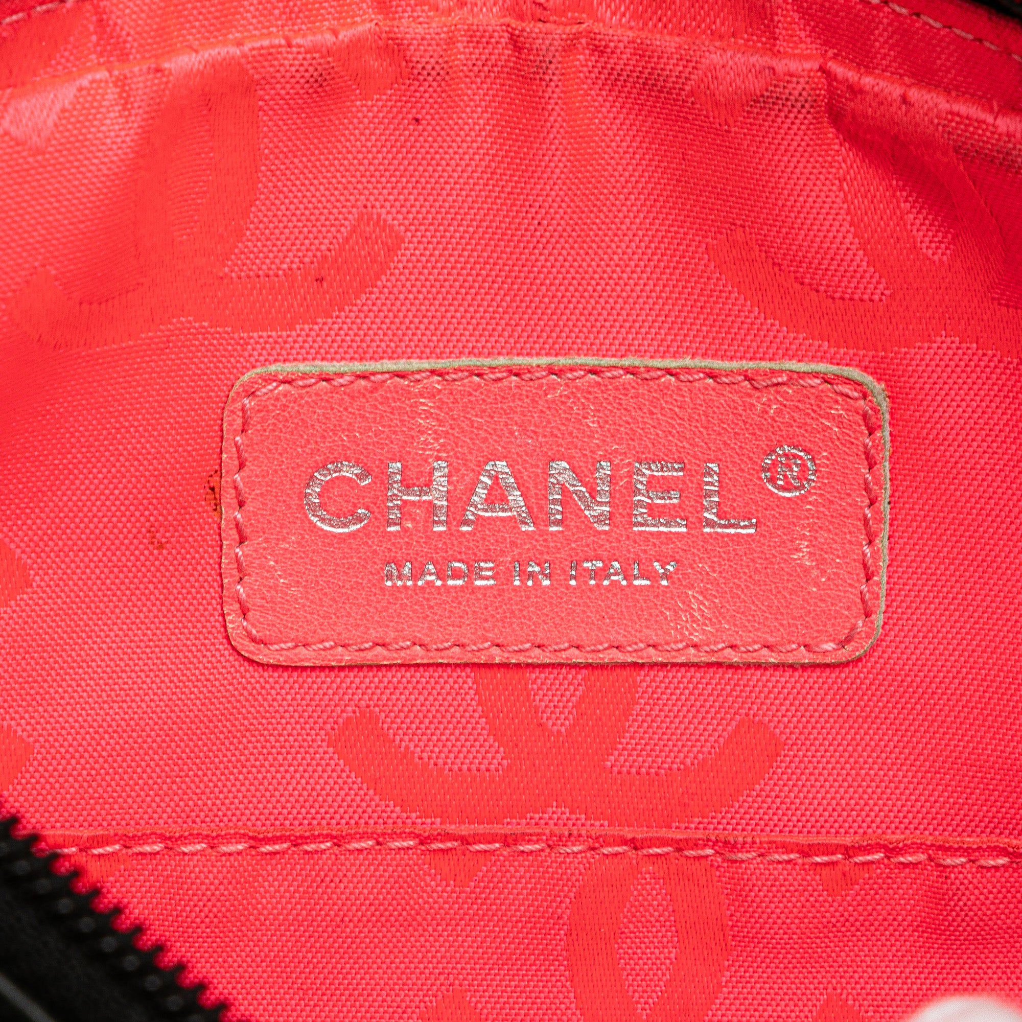 Chanel | Pre-Owned Lambskin Cambon Ligne Crossbody | Black