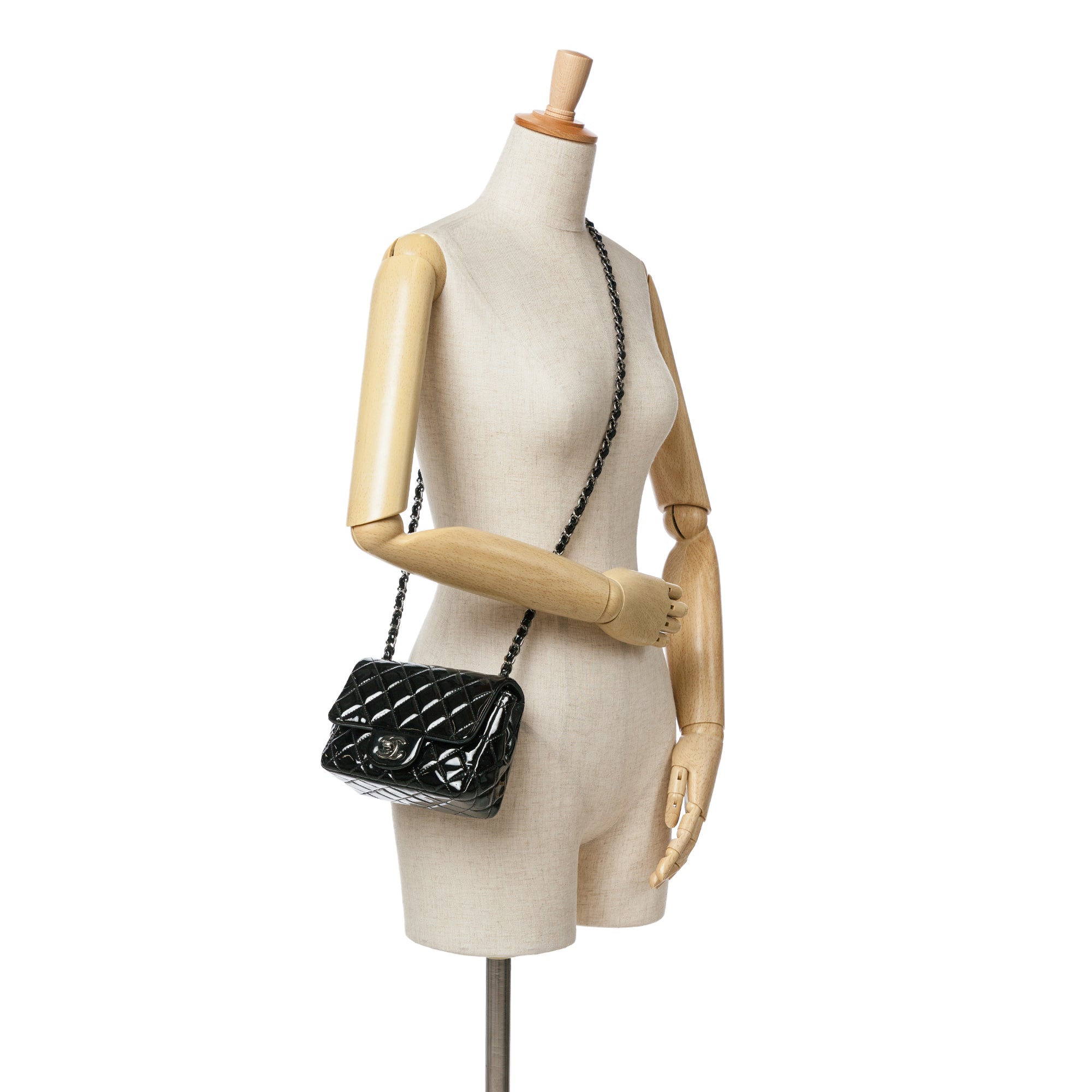 Chanel | Pre-Owned Mini Square Classic Patent Single Flap - XIII | Black