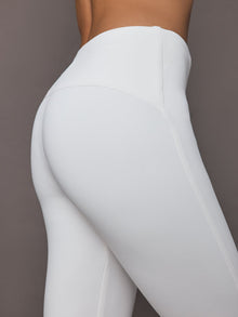 Ona | Upper East Split Flare | White