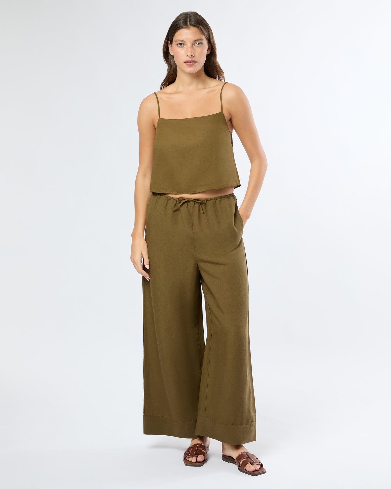 Womens | Air Linen Square Neck Tank Top | Olive