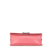 Chanel | Pre-Owned Old Medium Chevron Lambskin Boy Flap | Pink