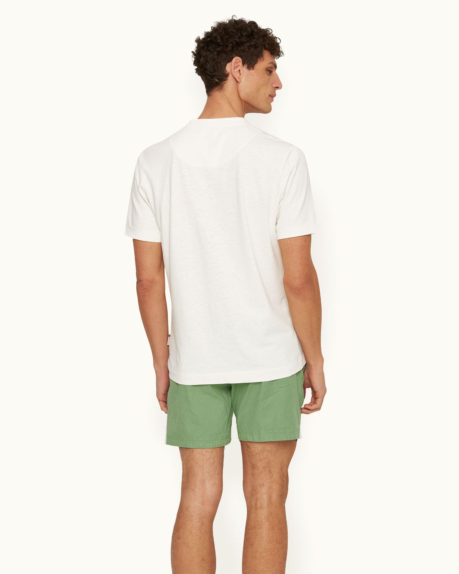 Bulldog Garment Dye Mid-Length Garment Dye Shorts Woven In Italy in Fresh Lawn colour | Fresh Lawn