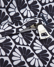 Bulldog Navy/White Otaru Mid-Length Swim Shorts | Navy/ White