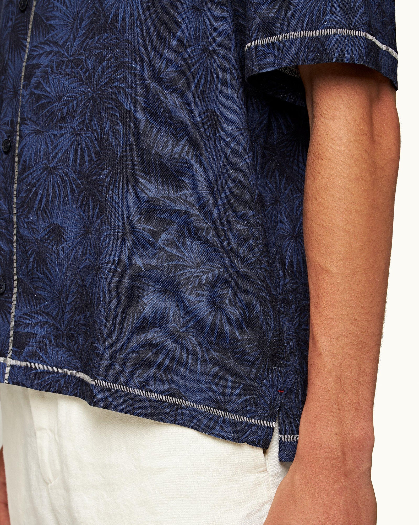 Fielder Midnight Navy Palmed Classic Collar Easy Fit Shirt | Midnight Navy