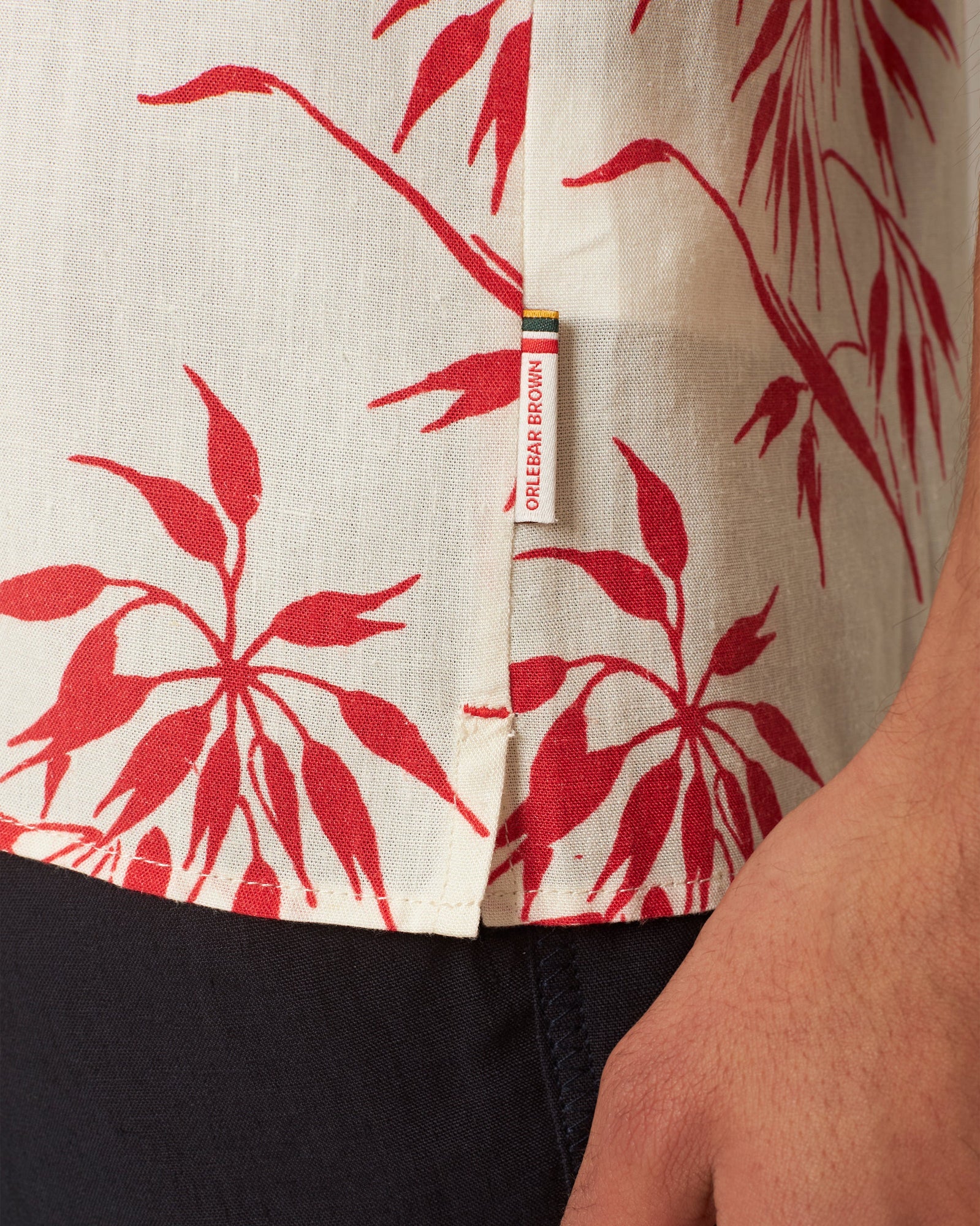 Men | Hibbert Linen Shirt | White Sand/Summer Red