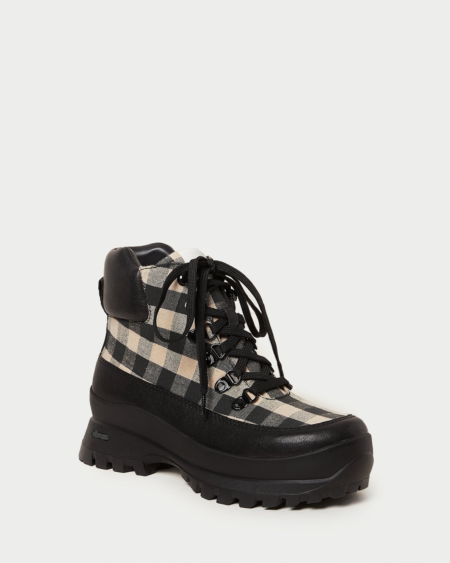 Color: Black/Gingham