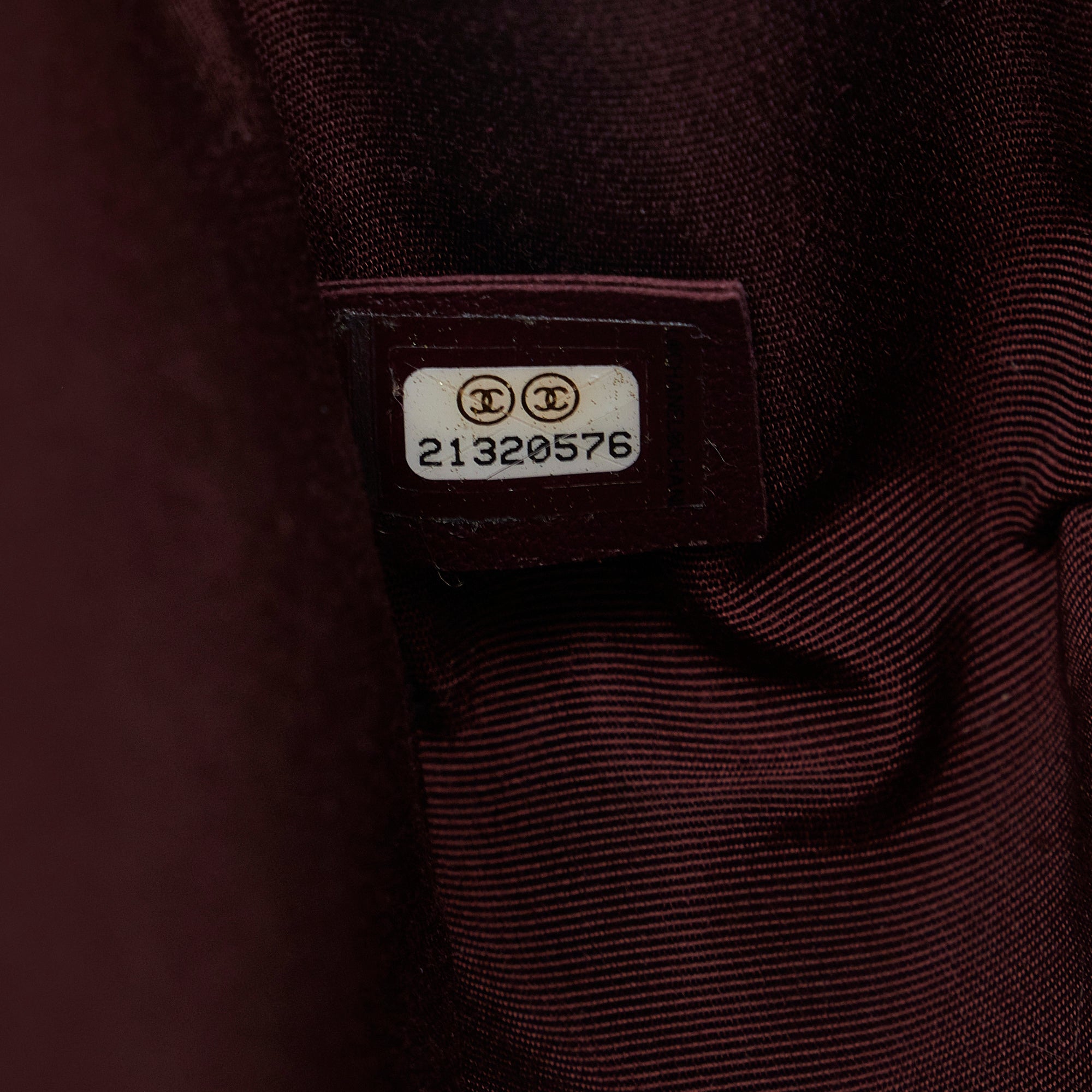 Chanel | Pre-Owned Old Medium Bicolor Shearling Boy Flap | White/Ivory