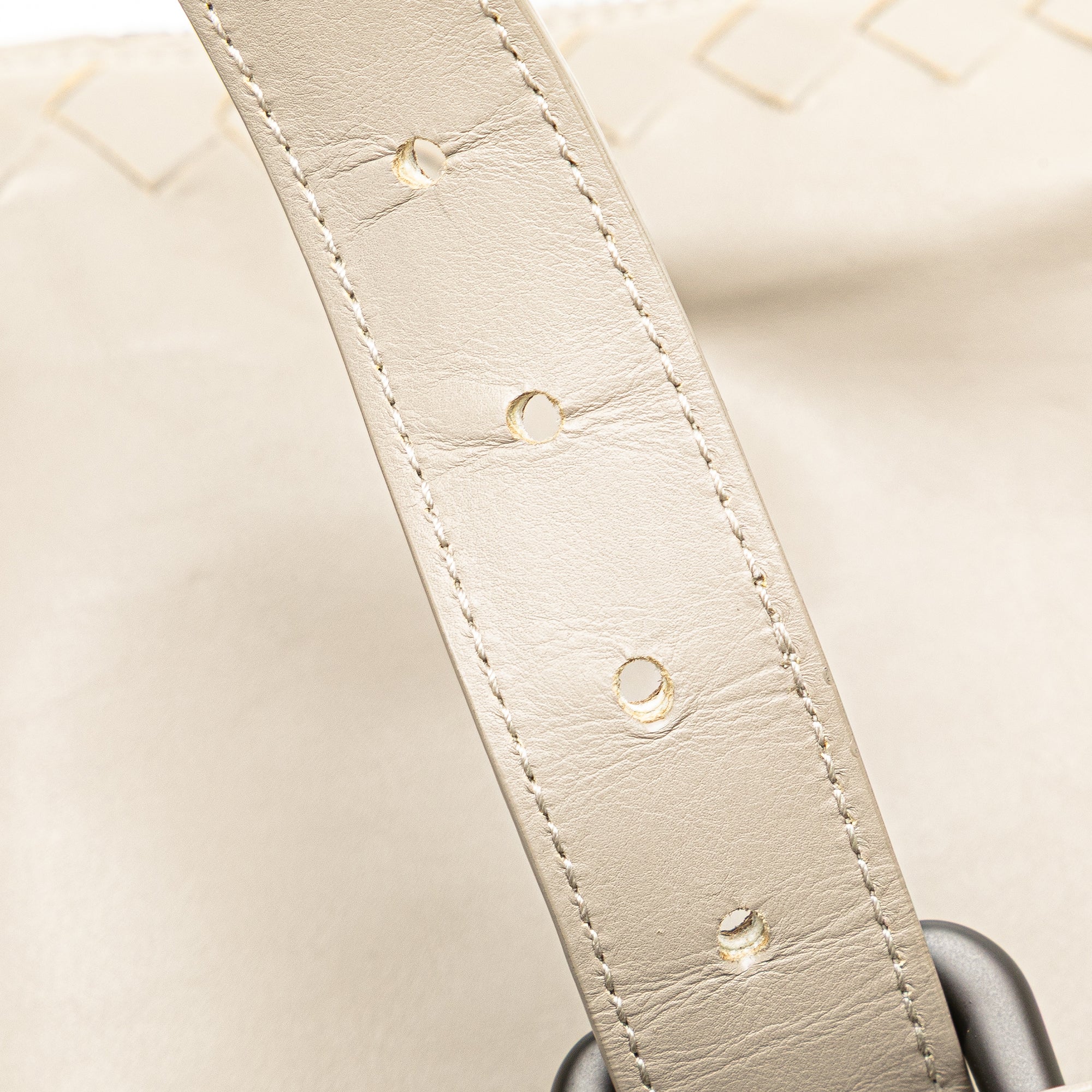 Bottega Veneta | Pre-Owned Leather Intrecciato Side Zip Tote | Gray