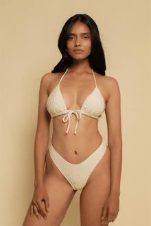 Added Coverage Lulu Zig Zag Stitch Bikini Bottom | Oat Texture