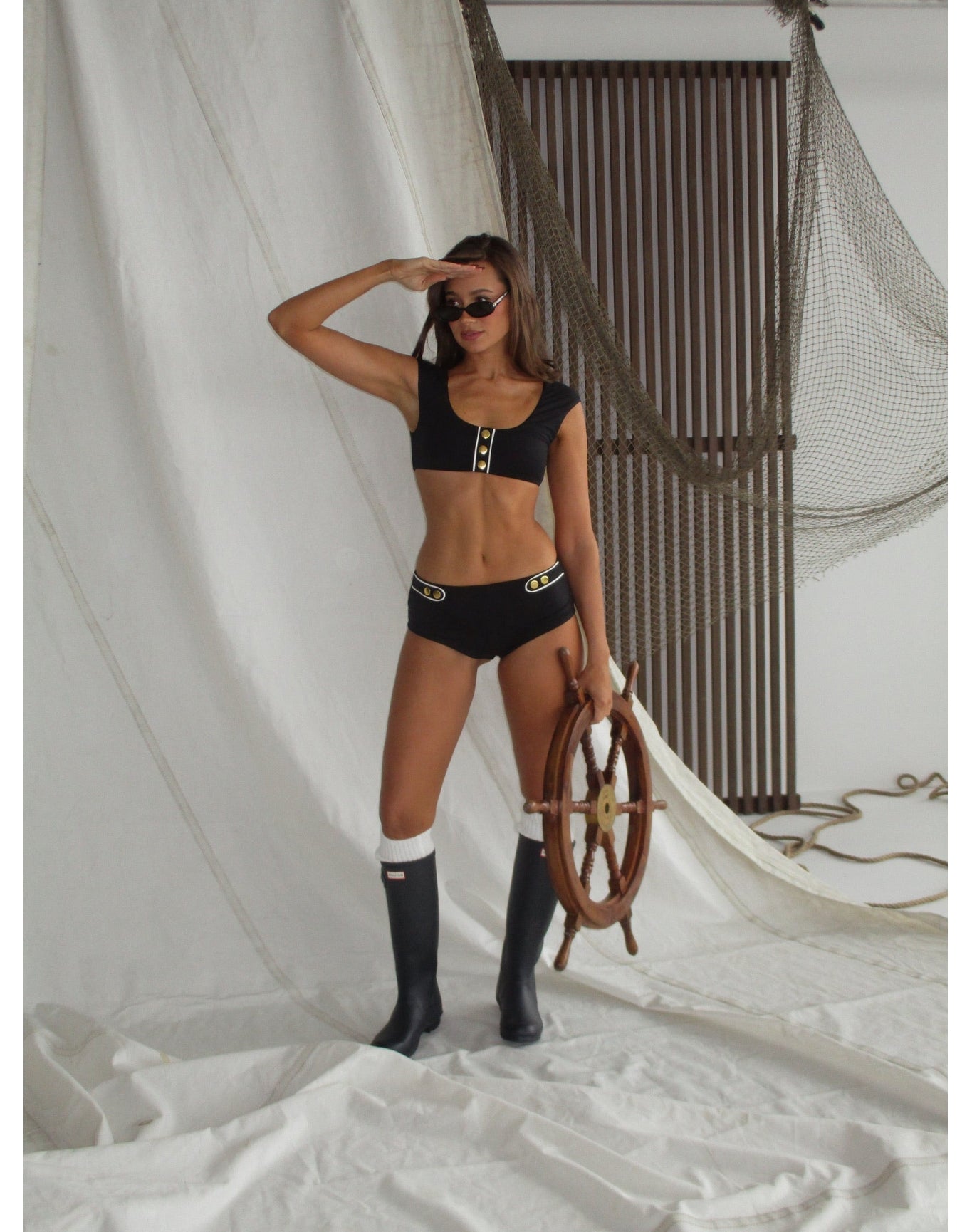 Off Shoulder Bikini Top | Black