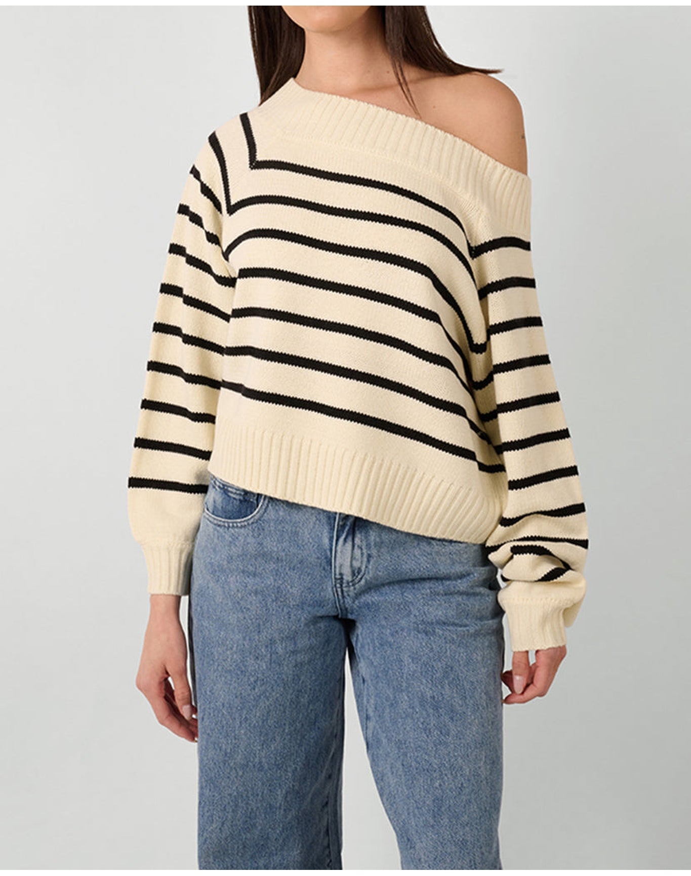 Off Shoulder Sweater | Black x Antique White (V1)
