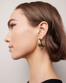 Model wearing huggies